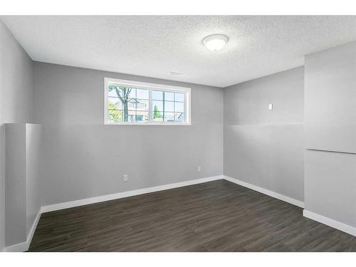 187 Bridlewood Avenue Sw, Calgary, AB - Indoor Photo Showing Other Room