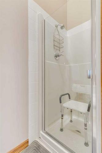 267 Hampstead Way Nw, Calgary, AB - Indoor Photo Showing Bathroom