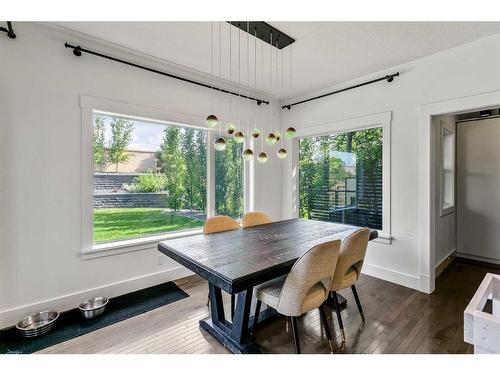270 Discovery Ridge Way Sw, Calgary, AB - Indoor Photo Showing Dining Room
