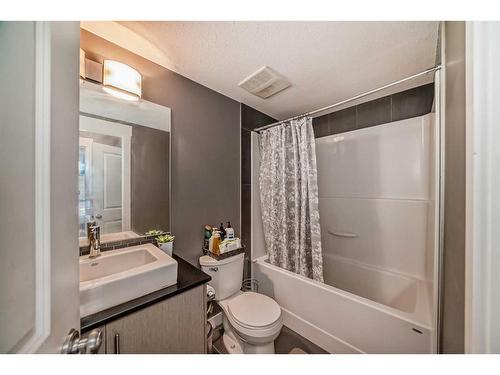 2111-240 Skyview Ranch Road Ne, Calgary, AB - Indoor Photo Showing Bathroom