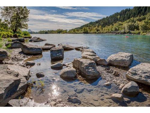 514 37 Street Nw, Calgary, AB - Outdoor With Body Of Water With View