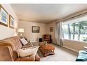 514 37 Street Nw, Calgary, AB  - Indoor Photo Showing Living Room 