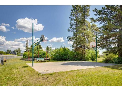 91 Oliver Avenue, Gull Lake, AB 