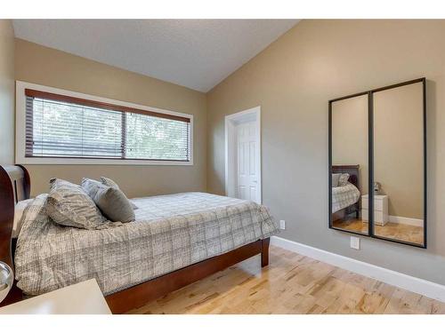 117 Hill Spring Meadows, Rural Rocky View County, AB - Indoor Photo Showing Bedroom