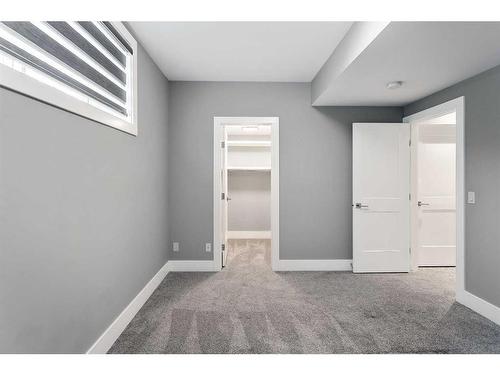 1838 18 Avenue Nw, Calgary, AB - Indoor Photo Showing Other Room