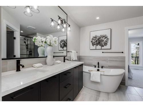 808 Lakewood Circle, Strathmore, AB - Indoor Photo Showing Bathroom