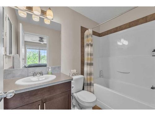 10 Cranford Drive Se, Calgary, AB - Indoor Photo Showing Bathroom