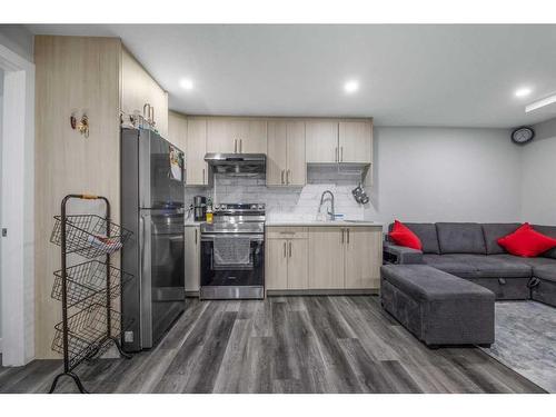 52 Cornerstone Link Ne, Calgary, AB - Indoor Photo Showing Kitchen