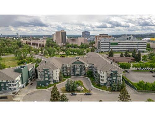 111-3111 34 Avenue Nw, Calgary, AB - Outdoor With View