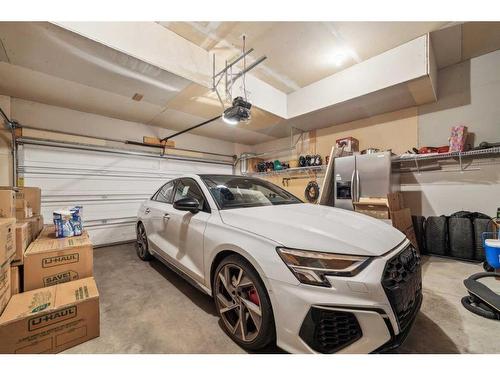 30 Everhollow Rise Sw, Calgary, AB - Indoor Photo Showing Bedroom