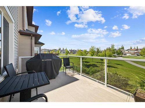 30 Everhollow Rise Sw, Calgary, AB - Indoor Photo Showing Bedroom