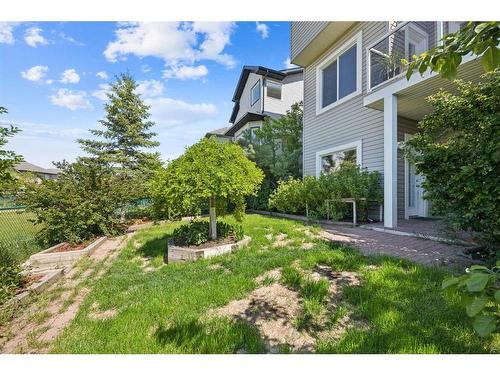 30 Everhollow Rise Sw, Calgary, AB - Outdoor