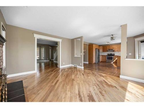 14216 Evergreen Street Sw, Calgary, AB - Indoor