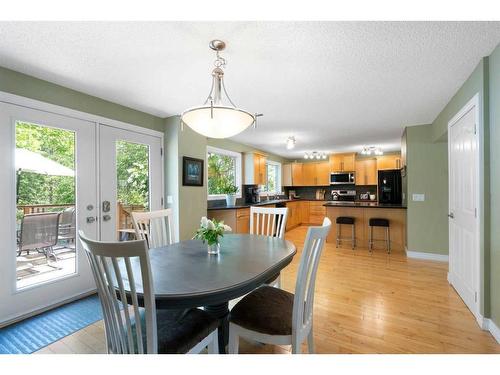 64 Ranchridge Way Nw, Calgary, AB - Indoor Photo Showing Dining Room