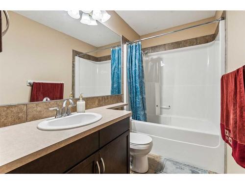 145 Skyview Ranch Crescent Ne, Calgary, AB - Indoor Photo Showing Bathroom