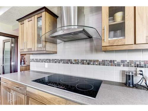 50 Sage Hill Way Nw, Calgary, AB - Indoor Photo Showing Kitchen