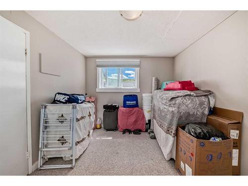 4611 Forman Crescent Se, Calgary, AB - Indoor