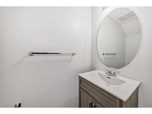 127 Auburn Bay Common Se, Calgary, AB - Indoor Photo Showing Bathroom