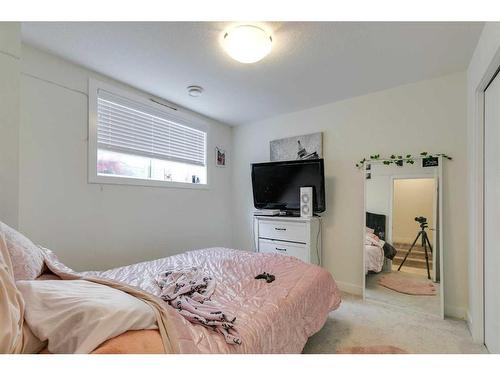 126 Sage Meadows Gardens Nw, Calgary, AB - Indoor Photo Showing Bedroom