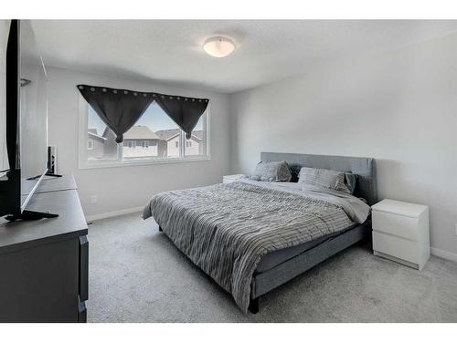 113 Howse Common Ne, Calgary, AB - Indoor Photo Showing Bedroom