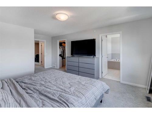 113 Howse Common Ne, Calgary, AB - Indoor Photo Showing Bedroom