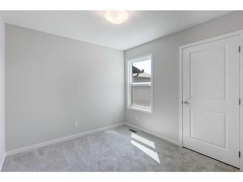 113 Howse Common Ne, Calgary, AB - Indoor Photo Showing Other Room