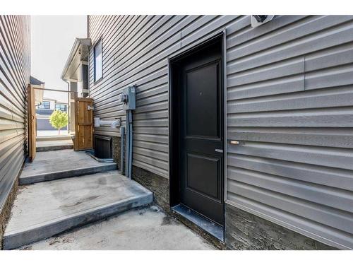 113 Howse Common Ne, Calgary, AB - Outdoor