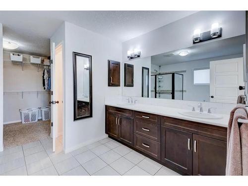 36 Auburn Springs Cove Se, Calgary, AB - Indoor Photo Showing Bathroom