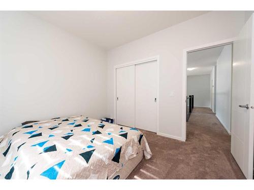 96 Cityline Point Ne, Calgary, AB - Indoor Photo Showing Bedroom