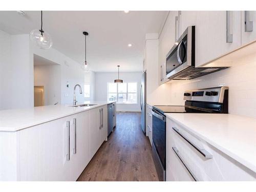 811 Carrington Boulevard Nw, Calgary, AB - Indoor Photo Showing Kitchen With Upgraded Kitchen