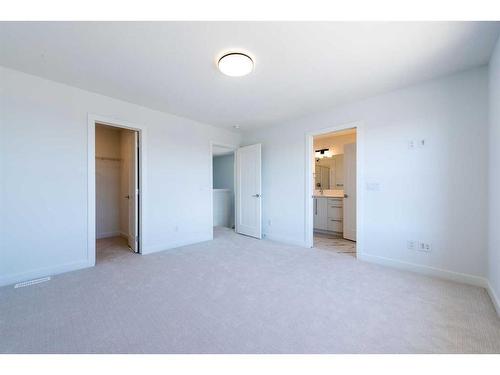 811 Carrington Boulevard Nw, Calgary, AB - Indoor