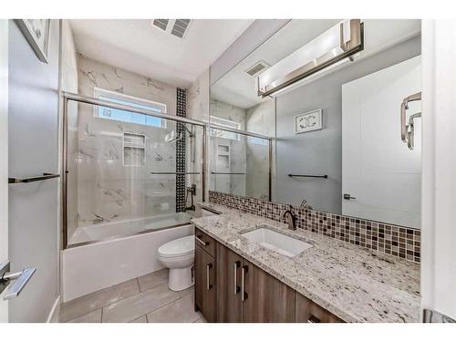 66 Heston Street Nw, Calgary, AB - Indoor Photo Showing Bathroom