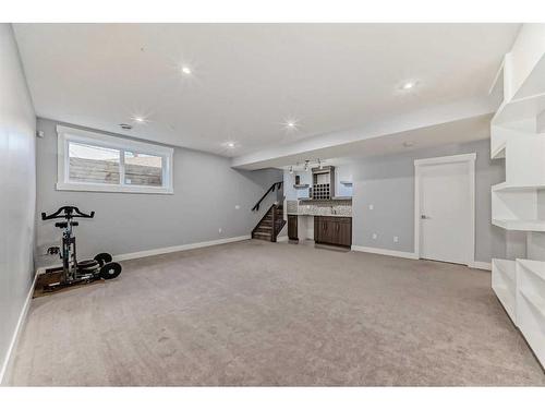 66 Heston Street Nw, Calgary, AB - Indoor