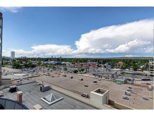 404-1718 14 Avenue Nw, Calgary, AB - Outdoor With View