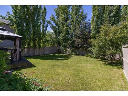 115 Chapala Drive Se, Calgary, AB - Outdoor With Backyard