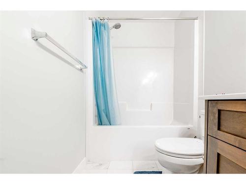 147 Corner Meadows Grove, Calgary, AB - Indoor Photo Showing Bathroom