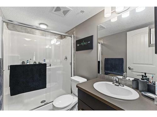 2313-175 Panatella Hill Nw, Calgary, AB - Indoor Photo Showing Bathroom