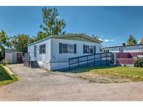 487-3223 83 Street Nw, Calgary, AB 