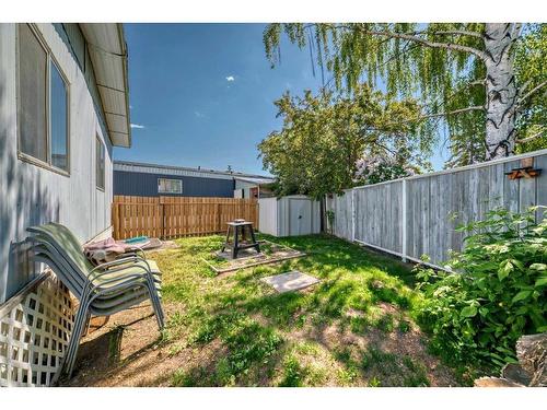 487-3223 83 Street Nw, Calgary, AB 