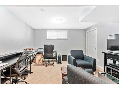 114 Hidden Creek Cove Nw, Calgary, AB - Indoor Photo Showing Office