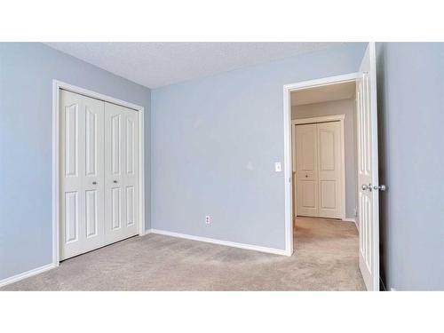 226 Copperfield Boulevard Se, Calgary, AB - Indoor