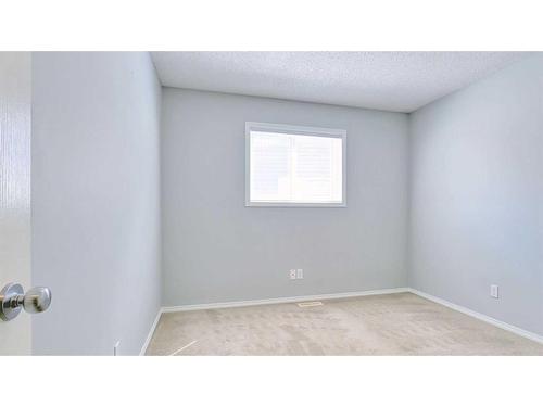 226 Copperfield Boulevard Se, Calgary, AB - Indoor Photo Showing Other Room