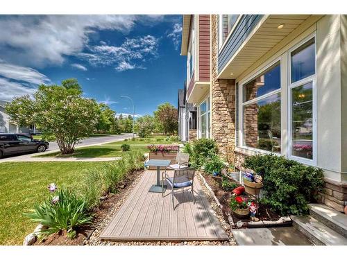 1046 Regal Crescent Ne, Calgary, AB - Outdoor With Deck Patio Veranda