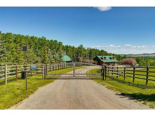 210210 274 Avenue West, Rural Foothills County, AB - Outdoor With Deck Patio Veranda