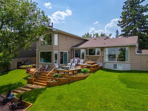 532 Lake Moraine Green Se, Calgary, AB - Outdoor With Deck Patio Veranda With Backyard With Exterior