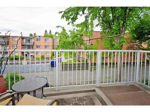 419-525 56 Avenue Sw, Calgary, AB - Outdoor With Balcony With Exterior