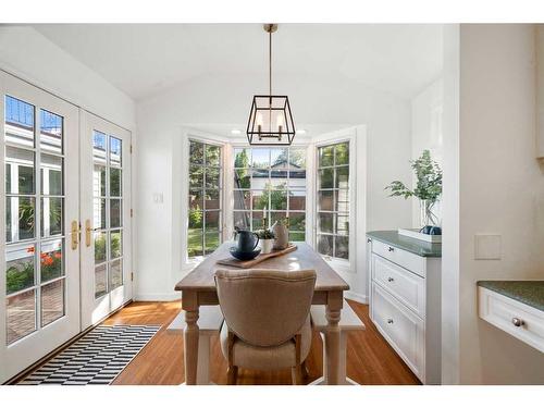 1201 Premier Way Sw, Calgary, AB - Indoor Photo Showing Dining Room