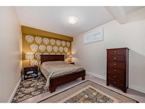 1122 Talon Avenue Sw, Calgary, AB - Indoor Photo Showing Bedroom