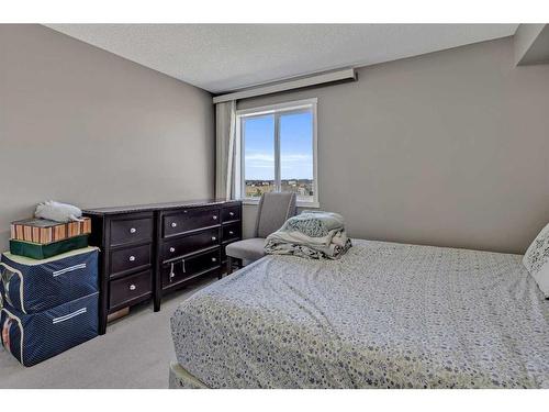 1310-4641 128 Avenue Ne, Calgary, AB - Indoor Photo Showing Bedroom