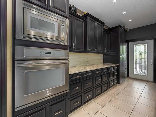 1628 25 Avenue, Didsbury, AB - Indoor Photo Showing Kitchen